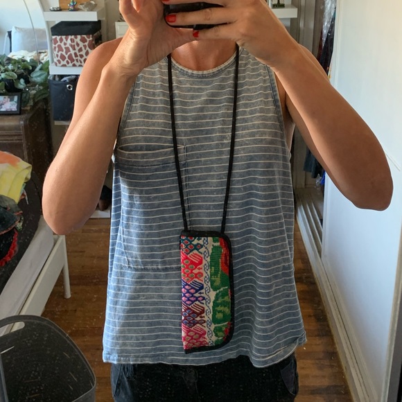 Vintage Guatemalan embroidered soft glasses case - Picture 5 of 5